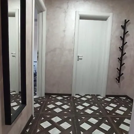 Luxury Apartments Parking In Garage Ni Dış mekan fotoğraf
