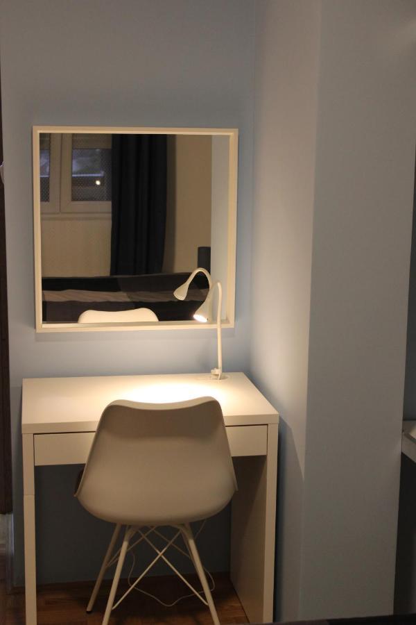 Luxury Parking In Garage Apartment Nis